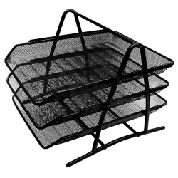 Zásuvka drátěná trojdílná černá