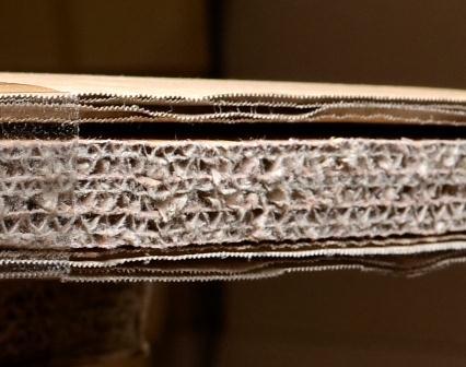 detail ARTA CERAMIC 90x120 cm - keramická tabule v ALU rámu