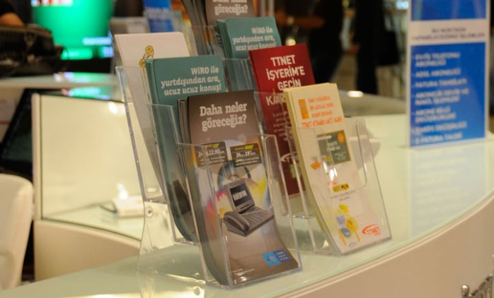 detail Stolní zásobník na katalogy 3 x A4