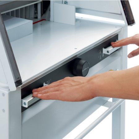 detail Elektrická stohová řezačka IDEAL 5260