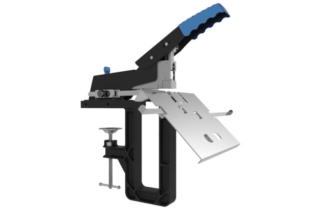 detail Manuální sešívačka SH-04 pro vazbu V1