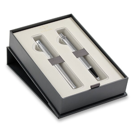 detail Parker sada plnící pero+kul.tužka IM Essential Staiinless stří.černá/na objedná