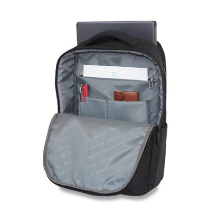detail Batoh Walker Ally Black