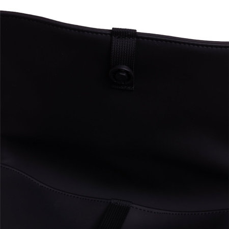 detail Batoh Walker Aura Black