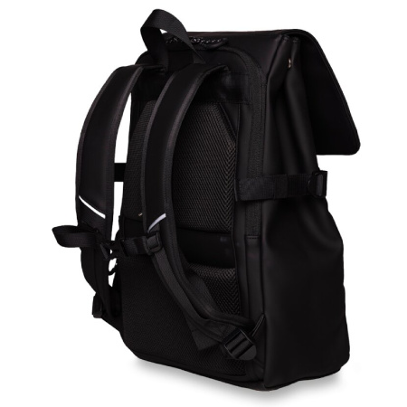 detail Batoh Walker Aura Black