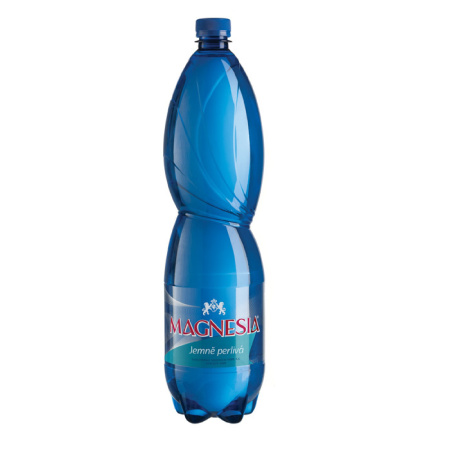 detail Voda Magnesia 1,5 L jemně perlivá