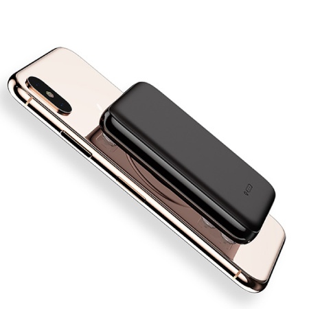 detail PowerBank Powerton Li-ion 12V 5000 mAh přísavky k telefonu čer