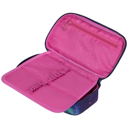 detail Penál etue Baagl Nova