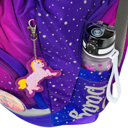 detail Batoh Baagl Airy Koně Srdce