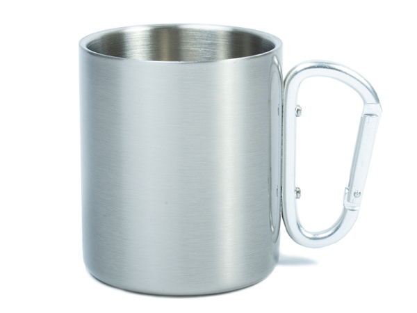 detail Nerezový hrnek se stříbrnou karabinou 11 Oz