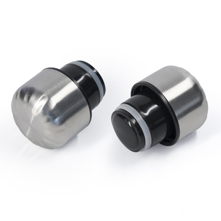 detail Stříbrná termoska Bowlingová kuželka - 500 ml