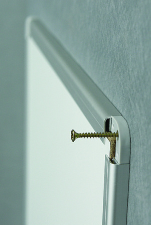 detail Magnetická tabule Ceramic Premium- keramický povrch, hliníkový rám 90x60 cm