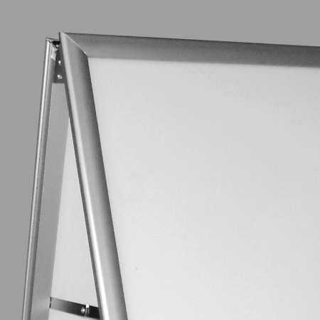 detail Venkovní voděodolný stojan A