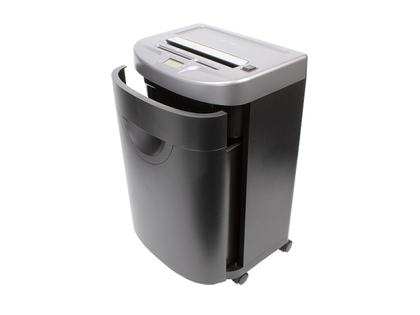 detail Skartovací stroj AT-36C - řez 2x10 mm