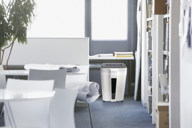 detail Skartovací stroj AT-22MC