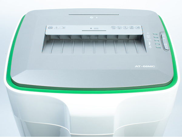 detail Skartovací stroj AT-66MC