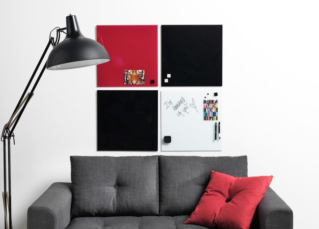 detail Skleněná magnetická tabule 60x40 cm – červená