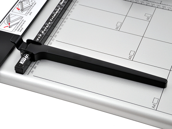 detail Řezačka papíru KW trio 3919 (480)