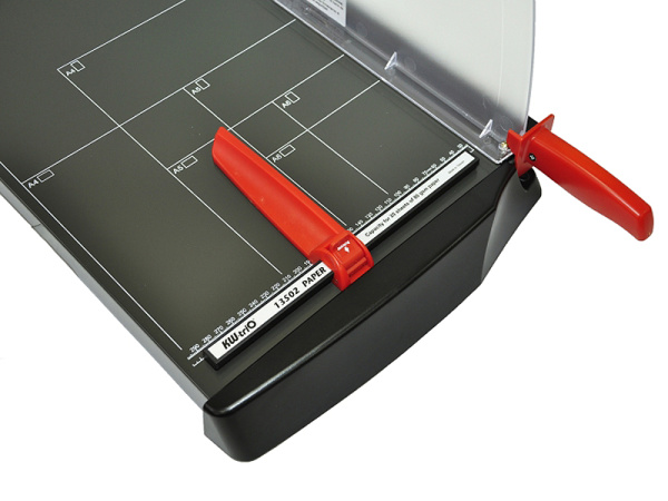 detail kancelářská řezačka papíru KW trio 13502 A3