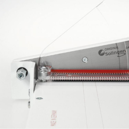 detail profesionální řezačka IDEAL 1046