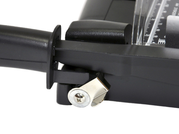 detail páková řezačka KW trio 13036+ Laser