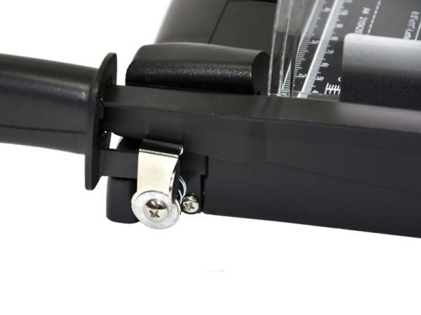 detail páková řezačka KW trio 13036+ Laser