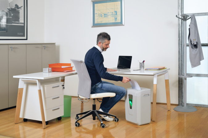 detail Skartovací stroj KOBRA HYBRID-S