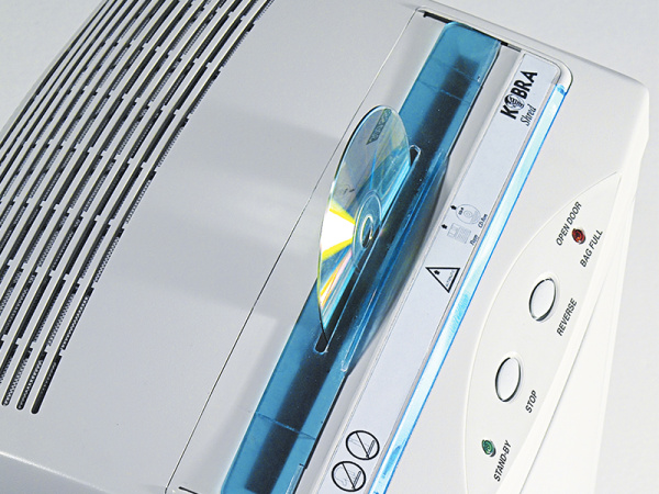 detail Skartovací stroj KOBRA 300 SS5