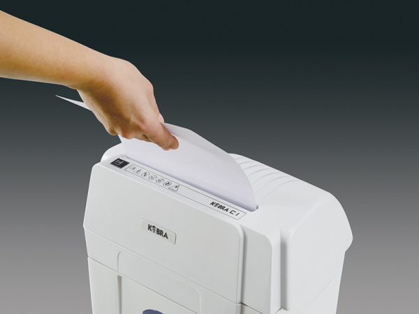 detail Skartovací stroj KOBRA C1