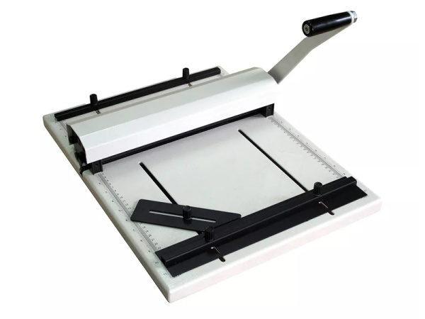 detail Rýhovací a perforovací stroj HCP460