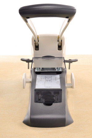 detail Velkokapacitní děrovačka KW triO 9556