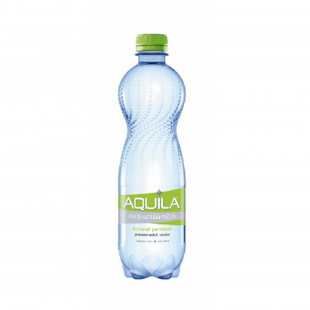 detail Voda Aquila 0,5 jemně perlivá